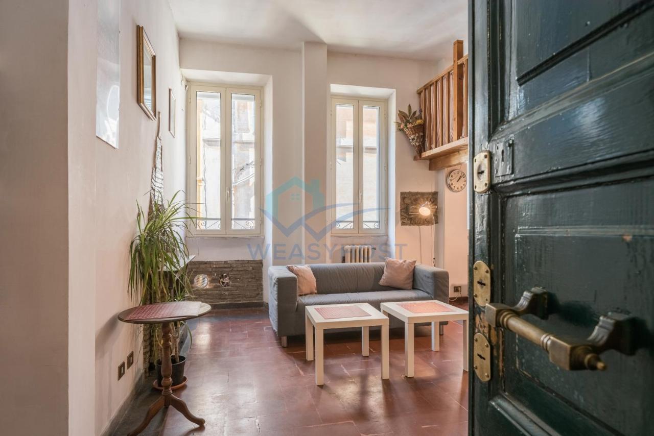 Appartamento Warm Nest In The Old Building Of Piazza Navona Roma Esterno foto